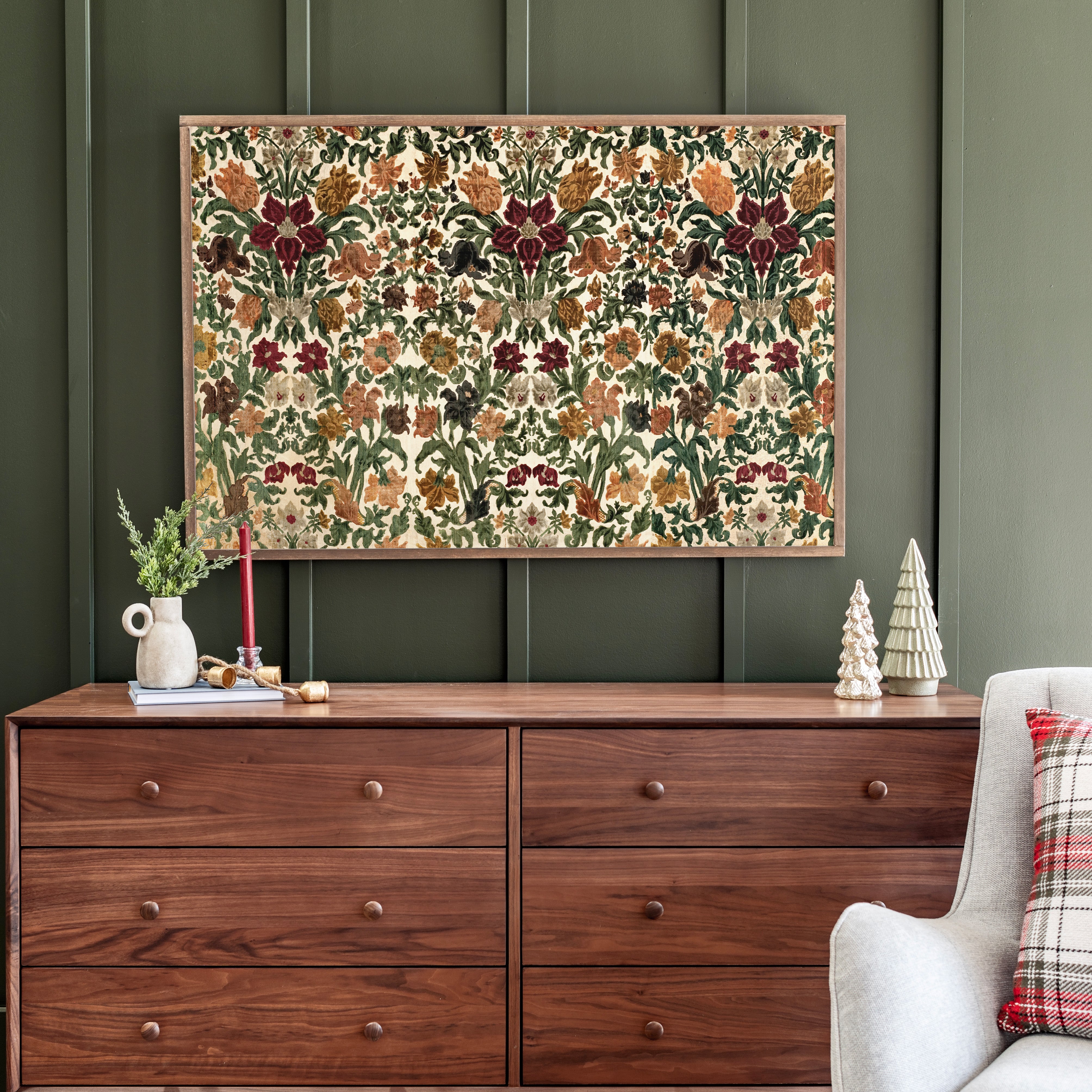 Christmas William Morris | Framed Wooden Art - Horizontal | 519