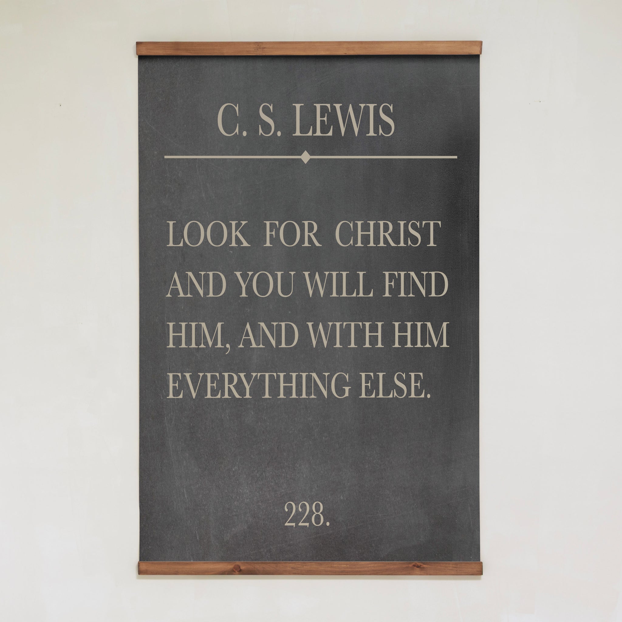 Look For Christ | Vertical Tapestry | 124